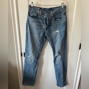 Levi’s ripped jeans